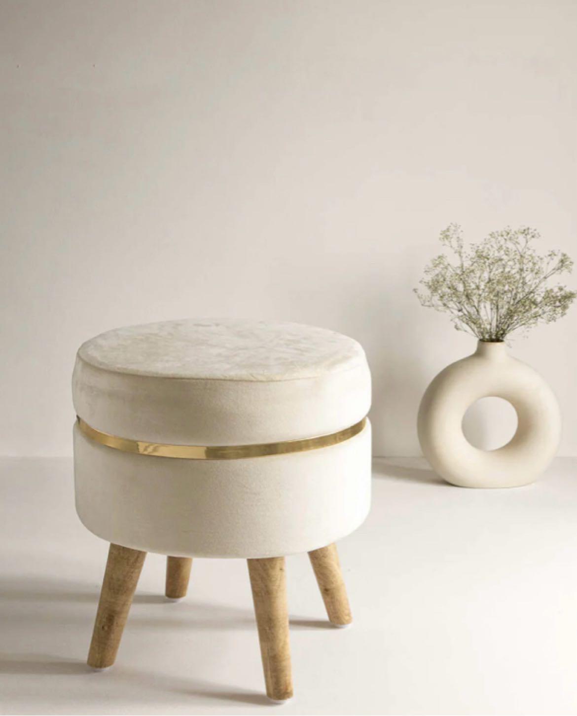 NKE Decor Premium Ring Stool – Stylish Seating for Modern Spaces