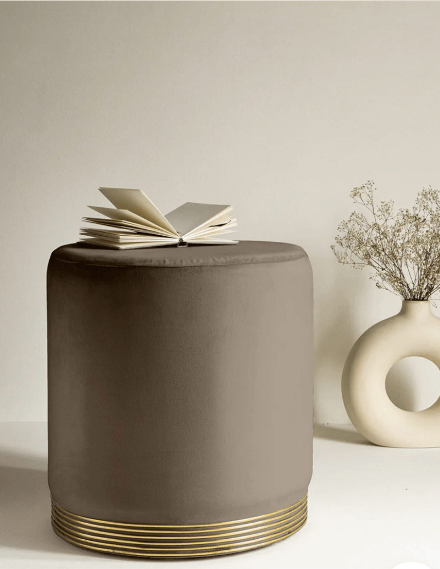 Velvet Charm Ottoman Pouffes – Luxe Comfort Meets Style