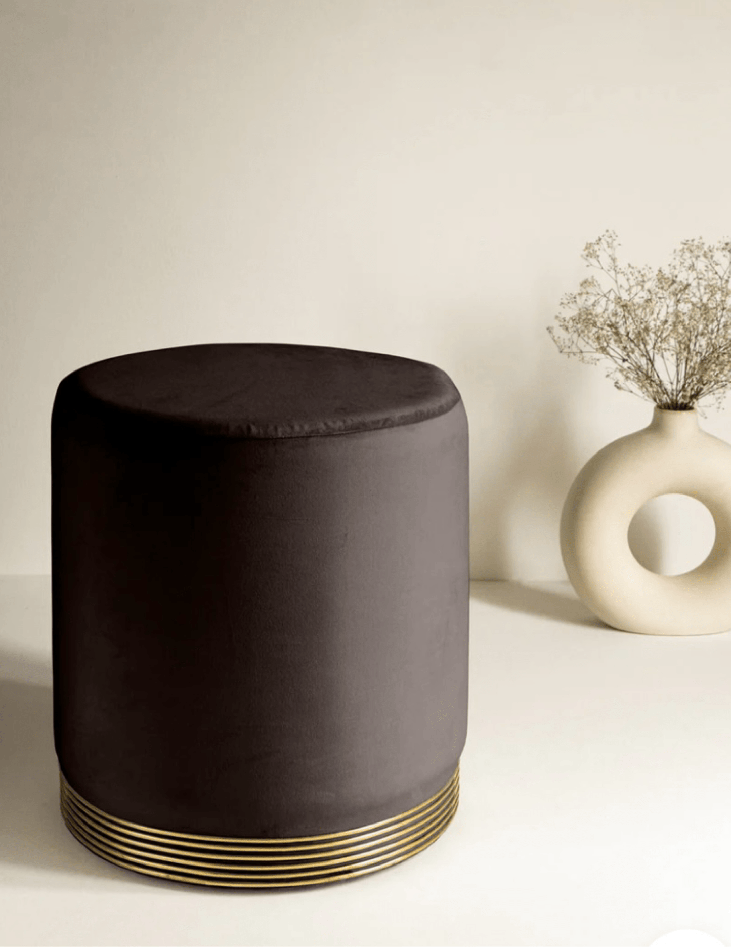 Velvet Charm Ottoman Pouffes – Luxe Comfort Meets Style